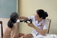 Military Hospital 211 provides free healthcare services in Mang Yang