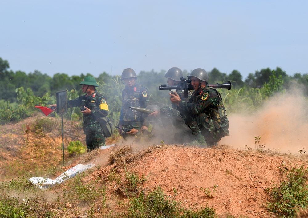 Khó khăn với Đội tuyển Pháo binh như vũ khí trang bị không đồng bộ với đúng quy chế bài thi đề ra, nhưng với sự quyết tâm, toàn đội khắc phục khó khăn để đạt thành tích tốt nhất.