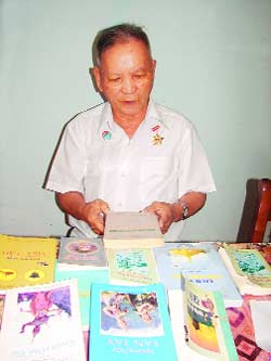 Nặng lòng với đất nước Triệu voi