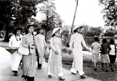 Người mẹ, người bà của ba vị tướng