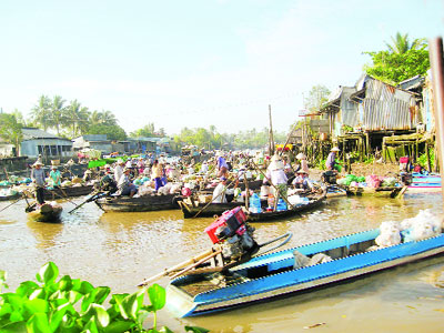 Chợ nổi vùng sông nước Nam Bộ