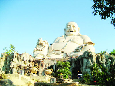 Dạo chơi trên núi Cấm