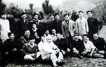 Bác Hồ mùa Xuân năm 1965