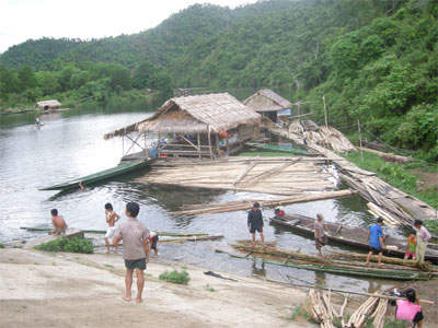 Về “miền Trà Lân”