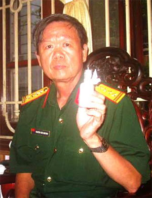 Chiếc đèn Ang-con