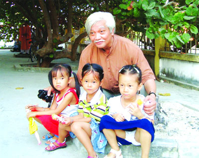 Trẻ thơ ở Trường Sa