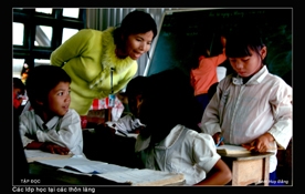 Ngày vui không dứt