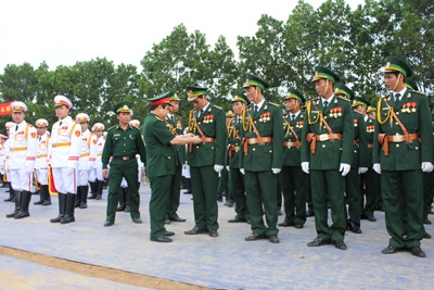 Nhận phản hồi từ khối sĩ quan tham gia chuẩn bị diễu binh mừng 1000 năm Thăng Long-Hà Nội