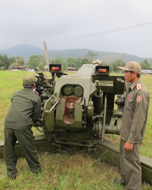 Sẵn sàng trong tư thế chiến đấu.