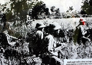 越南与柬埔寨军队并肩战斗，保卫国家的独立