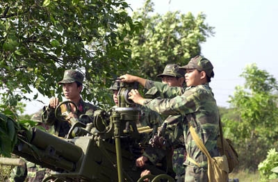 Bám sát mục tiêu