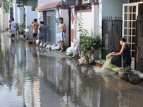 Nhiều người chỉ còn cách