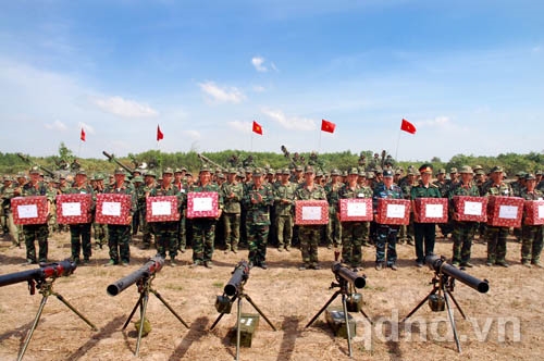 Nhiều tập thể được biểu dương