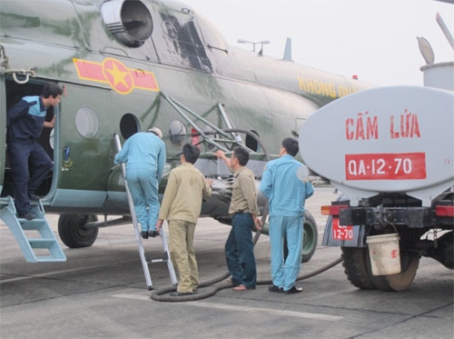 Đảm bảo kỹ thuật, hậu cần cho nhiệm vụ bay