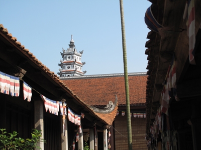 Nét cổ kính đọng dấu trên mái chùa Keo.