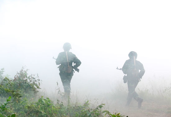 Mũi đột kích 1 thực hành xung phong