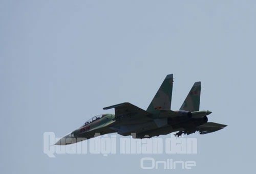 Làm chủ bầu trời Tổ quốc