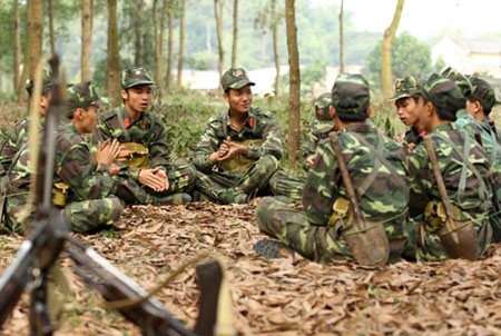 Phút giải lao giữa giờ huấn luyện.