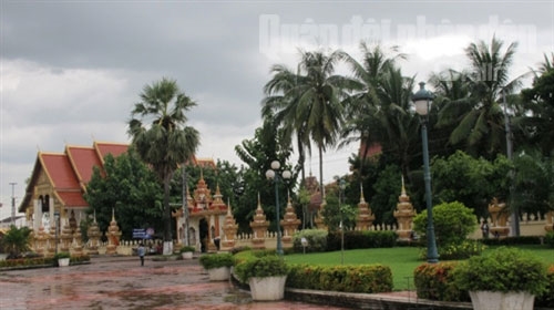 Một góc Quảng trường Thạt Luổng...