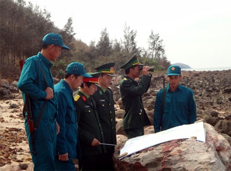 Huấn luyện phối hợp với các lực lượng đứng chân trên đảo khi có tình huống xảy ra.