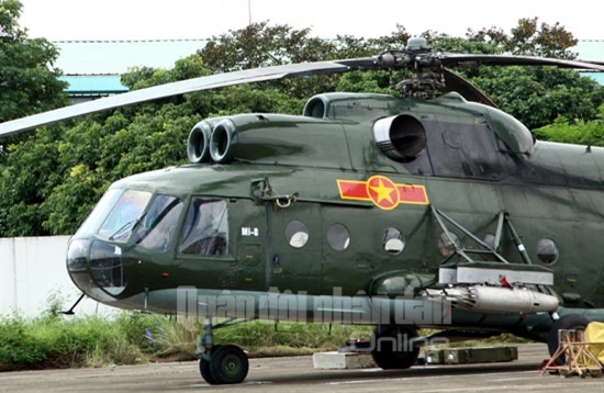 Tham gia bay bắn rốc két có nhiều loại trực thăng MI của Trung đoàn 916.