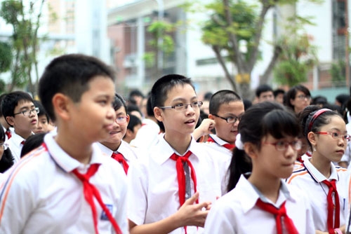 NÂNG TẦM PHONG TRÀO KHUYỄN HỌC