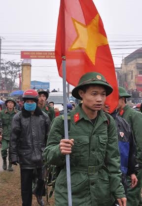 Vững bước lên đường và quyết tâm hoàn thành nghĩa vụ công dân, mãi xứng danh với truyền thống quê hương Hà Nam anh hùng.