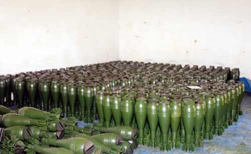 Đại cối 60 sơn xong được hong, phơi cho khô sơn sau đó sẽ được cho vào hòm hộp, đưa vào kho bảo quản theo quy định của ngành kỹ thuật.