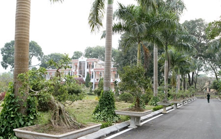 Khuôn viên Sở Chỉ huy Lữ đoàn 45 Pháo binh