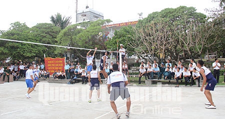 Môn bóng chuyền thu hút sự cổ vũ nhiệt tình của khán giả