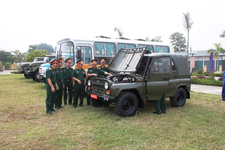 Mấy biện pháp bảo đảm an toàn trong vận chuyển của Trung đoàn Vận tải 651
