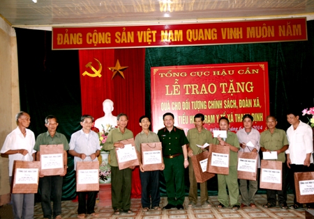 Tiếp tục thực hiện có hiệu quả phong trào “Quân đội chung sức xây dựng nông thôn mới” ở Tổng cục Hậu cần