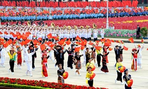 Rực rỡ sắc màu các dân tộc vùng cao.