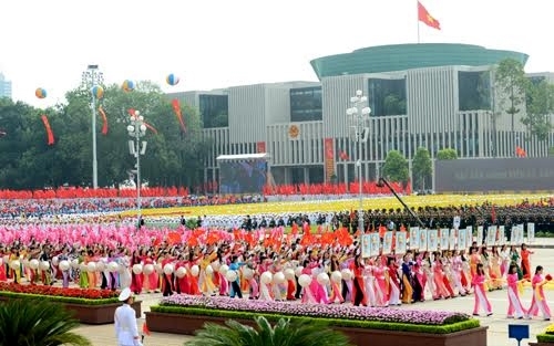 Phụ nữ duyên dáng.