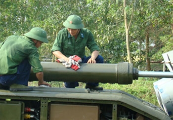 Bảo quản bệ phóng đạn