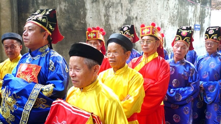 Lễ dâng hương.