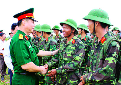 Vị tướng trưởng thành từ trẻ mồ côi