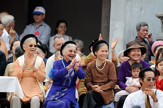 Vui như hội Thổ Khối.