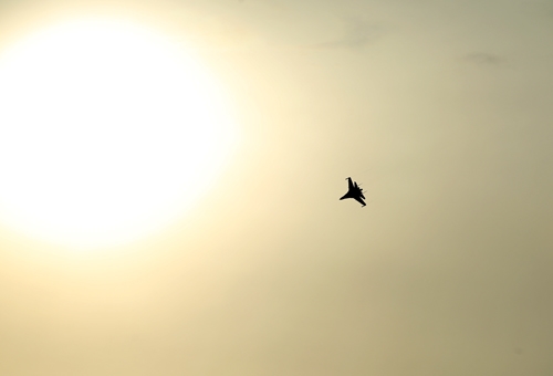 Su-30MK2 có khả năng thực hiện các nhiệm vụ đa dạng trong nhiều điều kiện thời tiết, môi trường khắc nghiệt, bất kể ban ngày…