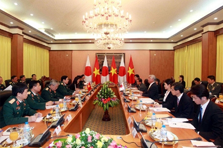 Vietnam and Japan to boost defence cooperation