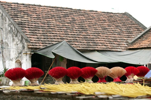 Sản sinh từ một làng nghề thanh bình, mùi hương tự nó đã khiến người ta cảm thấy an lành