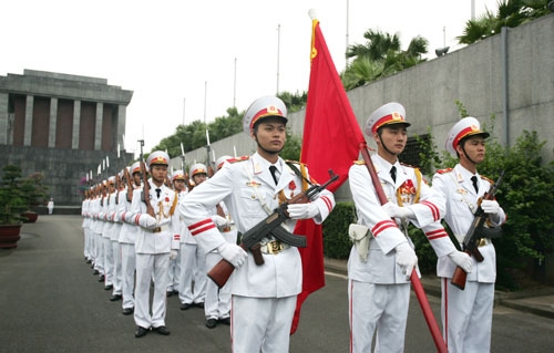 Đội Tiêu binh chuẩn bị trước khi tiến ra quảng trường
