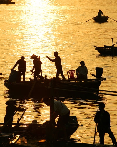 Bán hết hàng cũng là lúc mặt trời lên