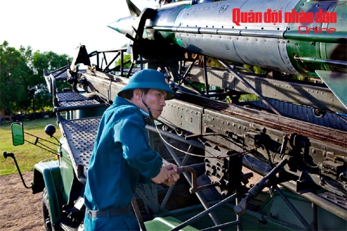 Thực hành nạp đạn