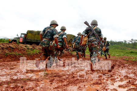 Cơ động đến trận địa mới