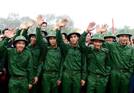 Tam biệt quê hương, những người con ưu tú lên đường làm nhiệm vụ bảo vệ Tổ quốc