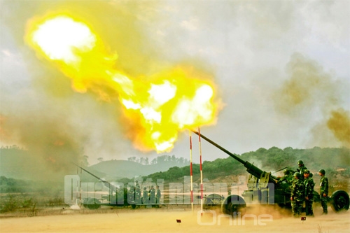 Thực hành bắn đạn thật pháo 57mm