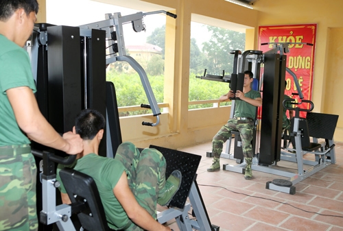 … và rất đa dạng với nhiều loại máy tập khác nhau.