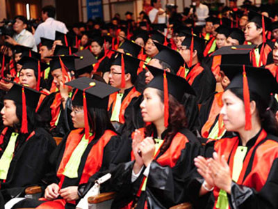 THU HÚT VÀ SỬ DỤNG NHÂN TÀI