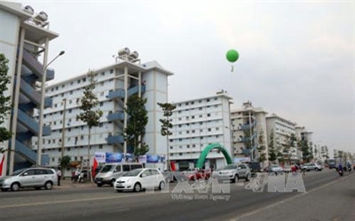 CHÍNH SÁCH VÀ THỰC TIỄN